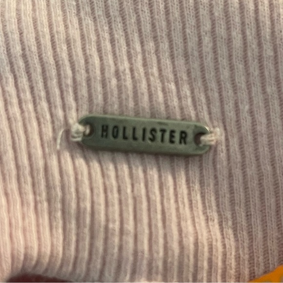 HOLLISTER Pink Baby Tee With Butterfly Design T-Shirt - Picture 5 of 6